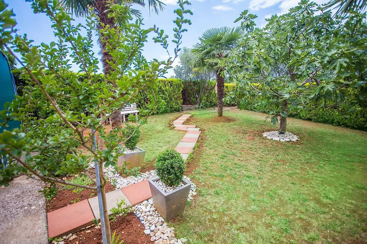 Apartments Dolib Porec Croatia
